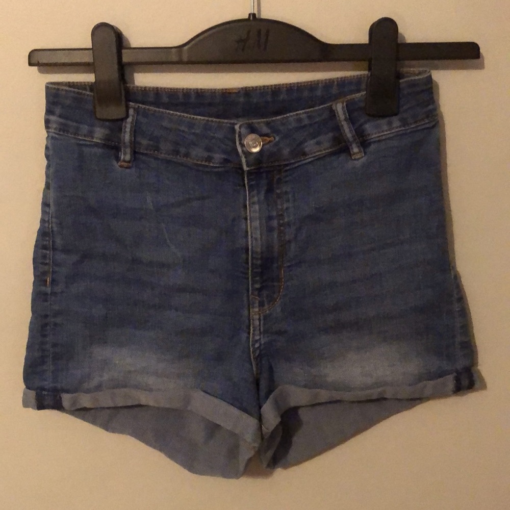 H&M high-rise denim shorts